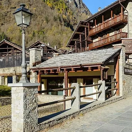 尹德伦胡斯酒店 酒店