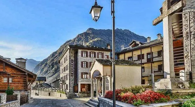 Indren Hus ホテル アラーニャ・ヴァルセージア